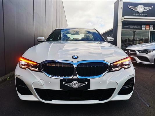 2019 BMW 320i thumbnail
