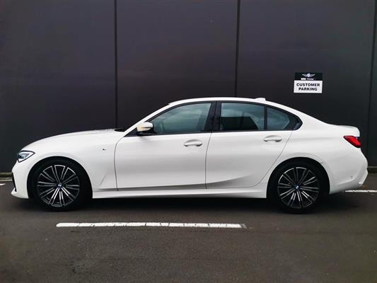 2019 BMW 320i thumbnail