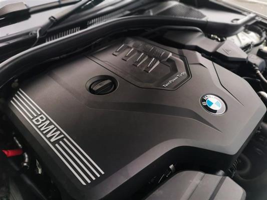 2019 BMW 320i thumbnail