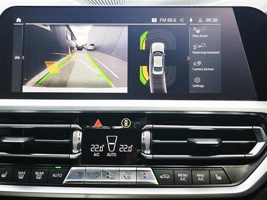 2020 BMW 320i thumbnail
