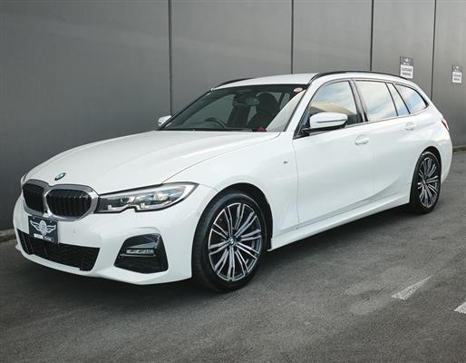 2021 BMW 320i thumbnail