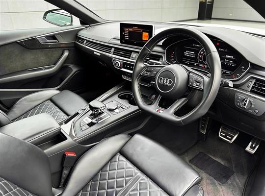 2017 Audi S5 thumbnail