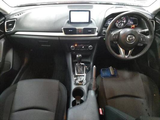 2014 Mazda Axela thumbnail