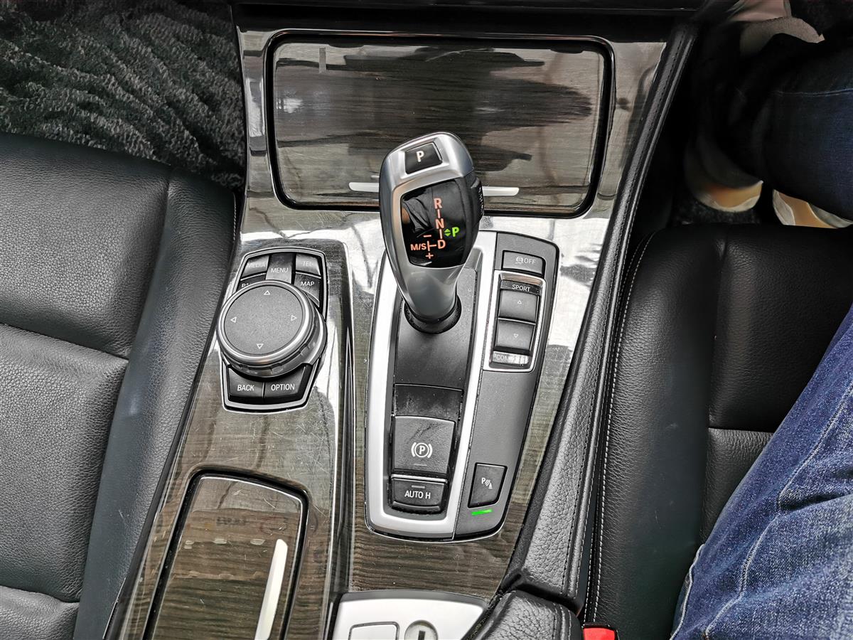 2015 BMW 523D thumbnail