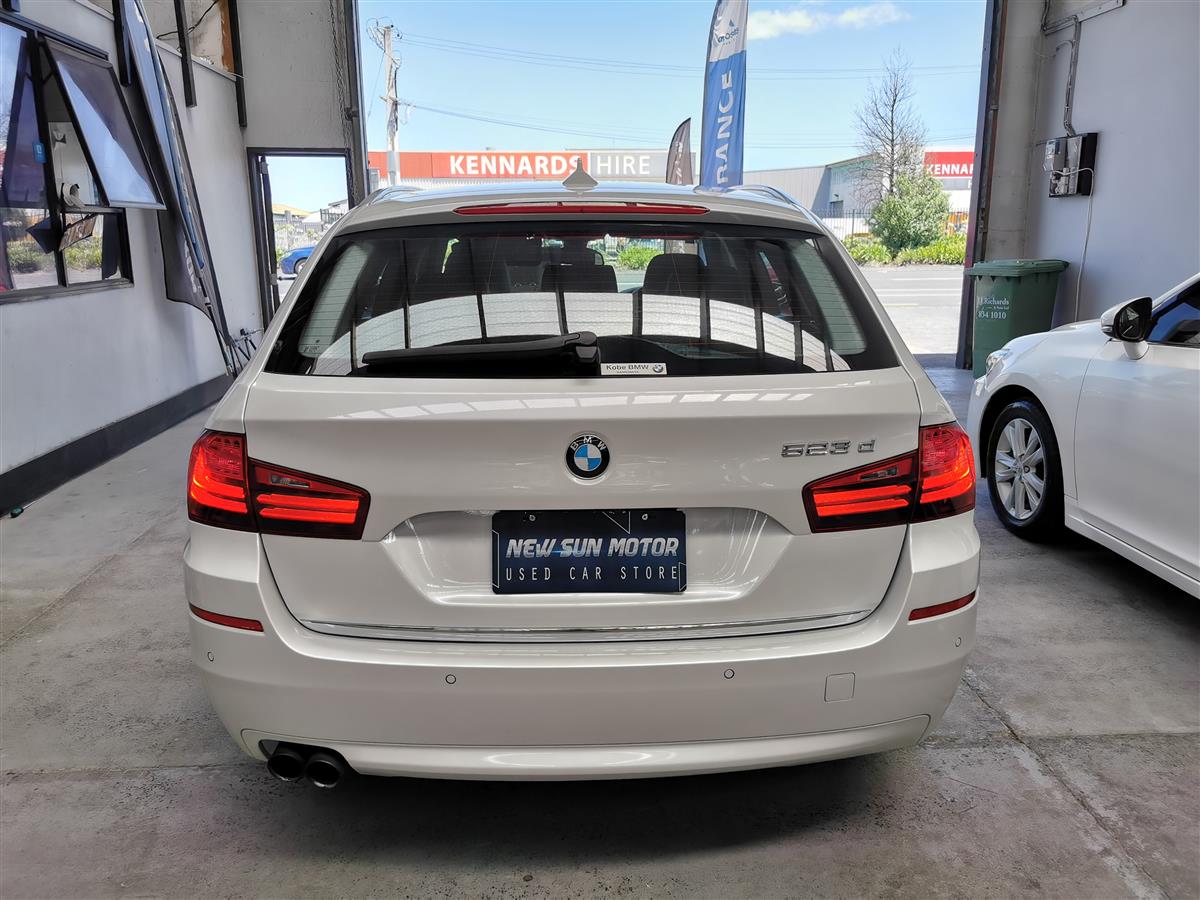 2016 BMW 523D thumbnail