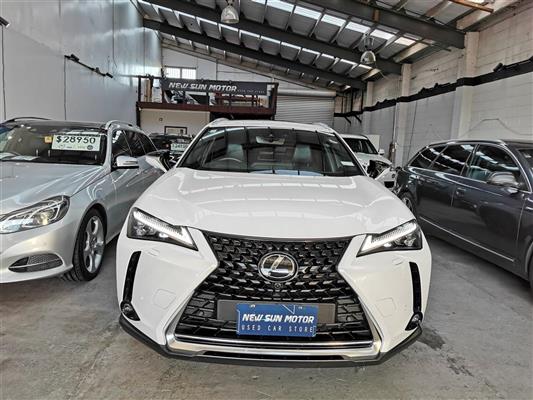 2023 Lexus UX thumbnail