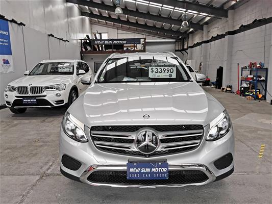 2016 Mercedes-Benz GLC thumbnail