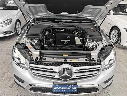 2016 Mercedes-Benz GLC thumbnail