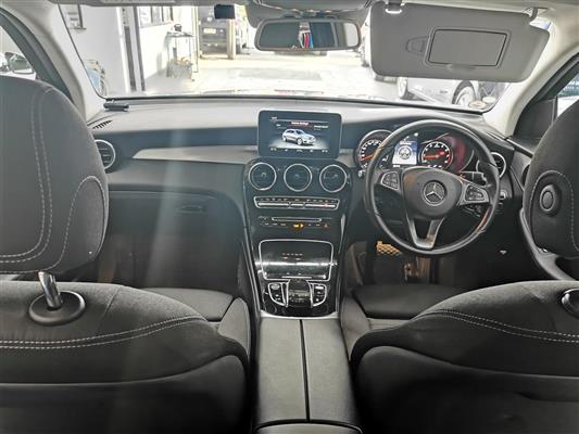 2016 Mercedes-Benz GLC thumbnail