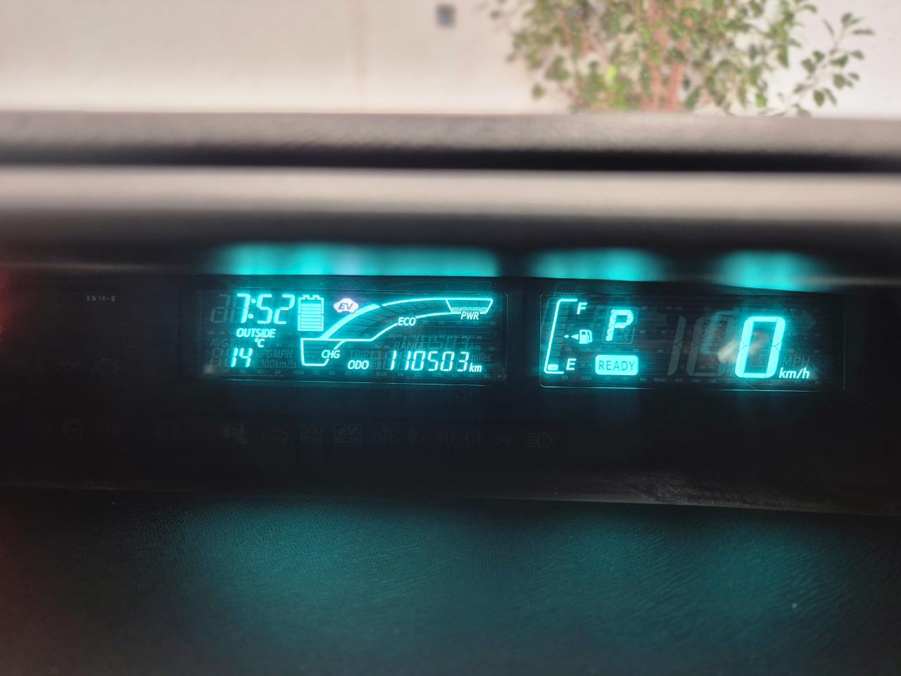 2013 Toyota Aqua thumbnail