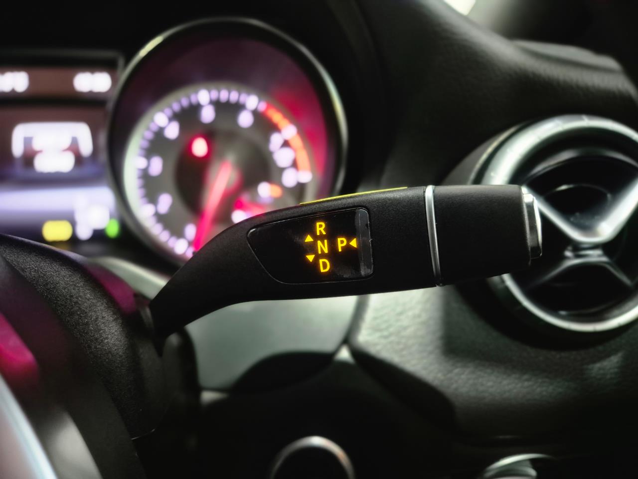 2013 Mercedes-Benz CLA thumbnail