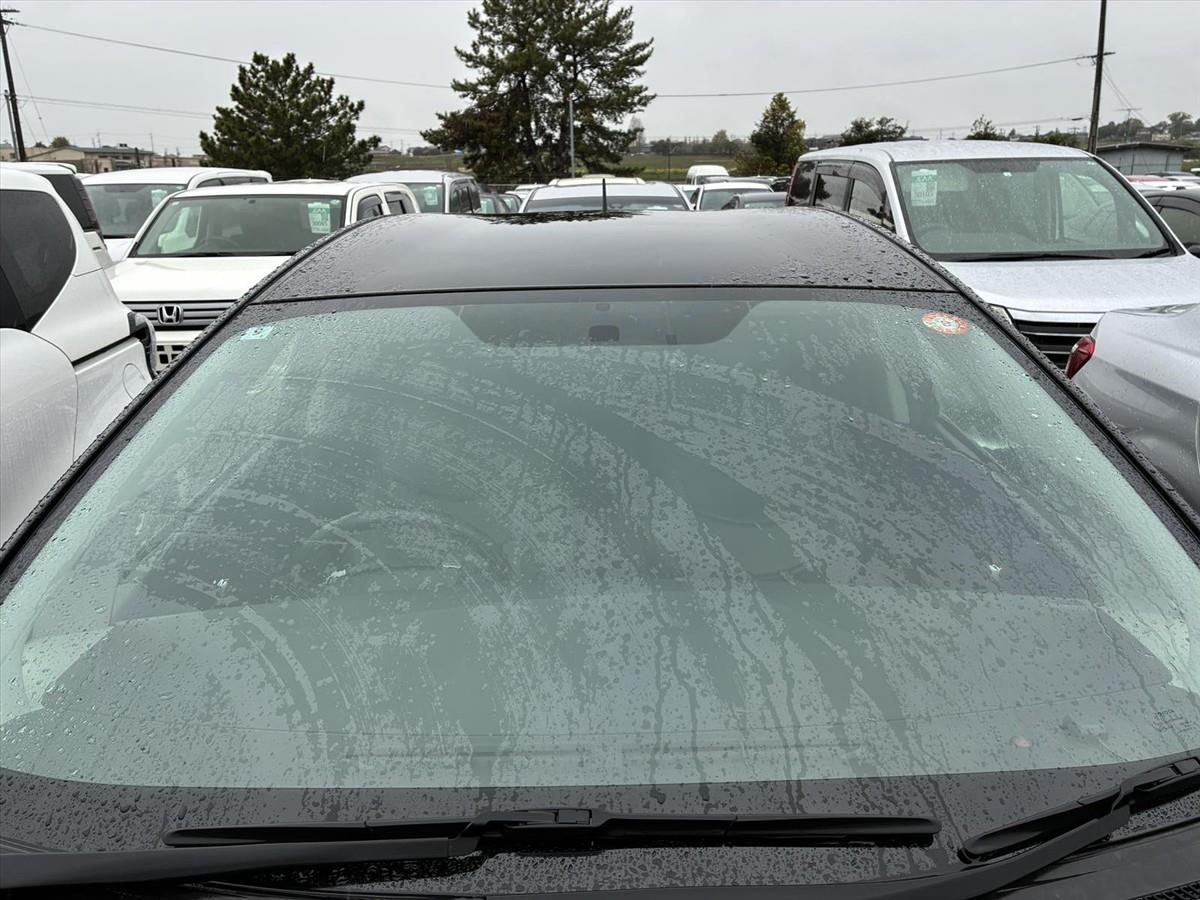 2012 Toyota Prius thumbnail