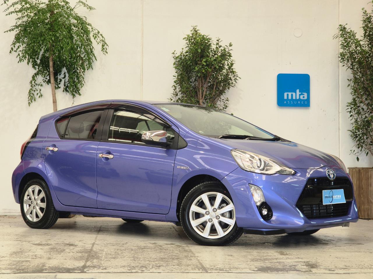 2016 Toyota Aqua thumbnail
