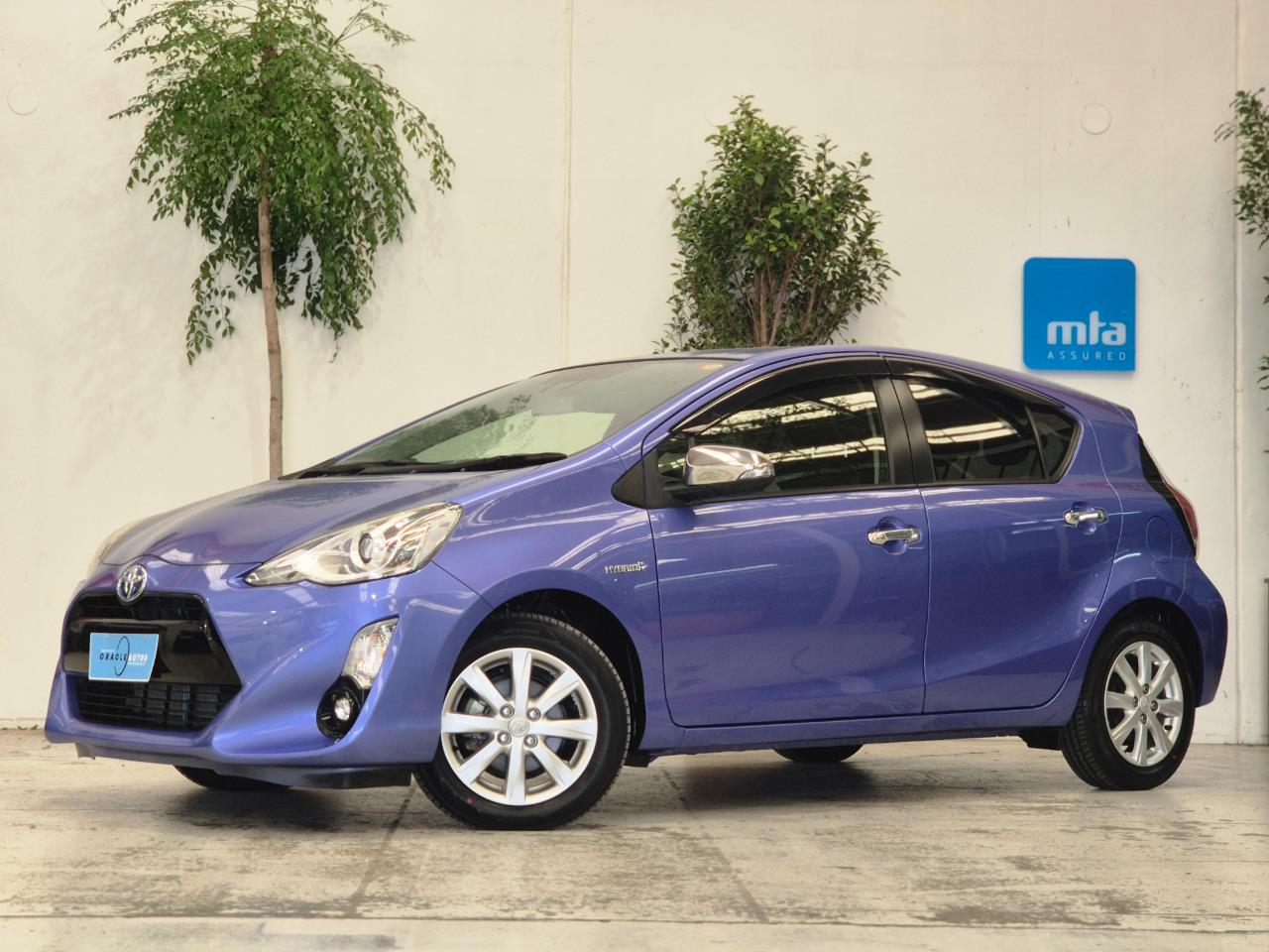 2016 Toyota Aqua thumbnail