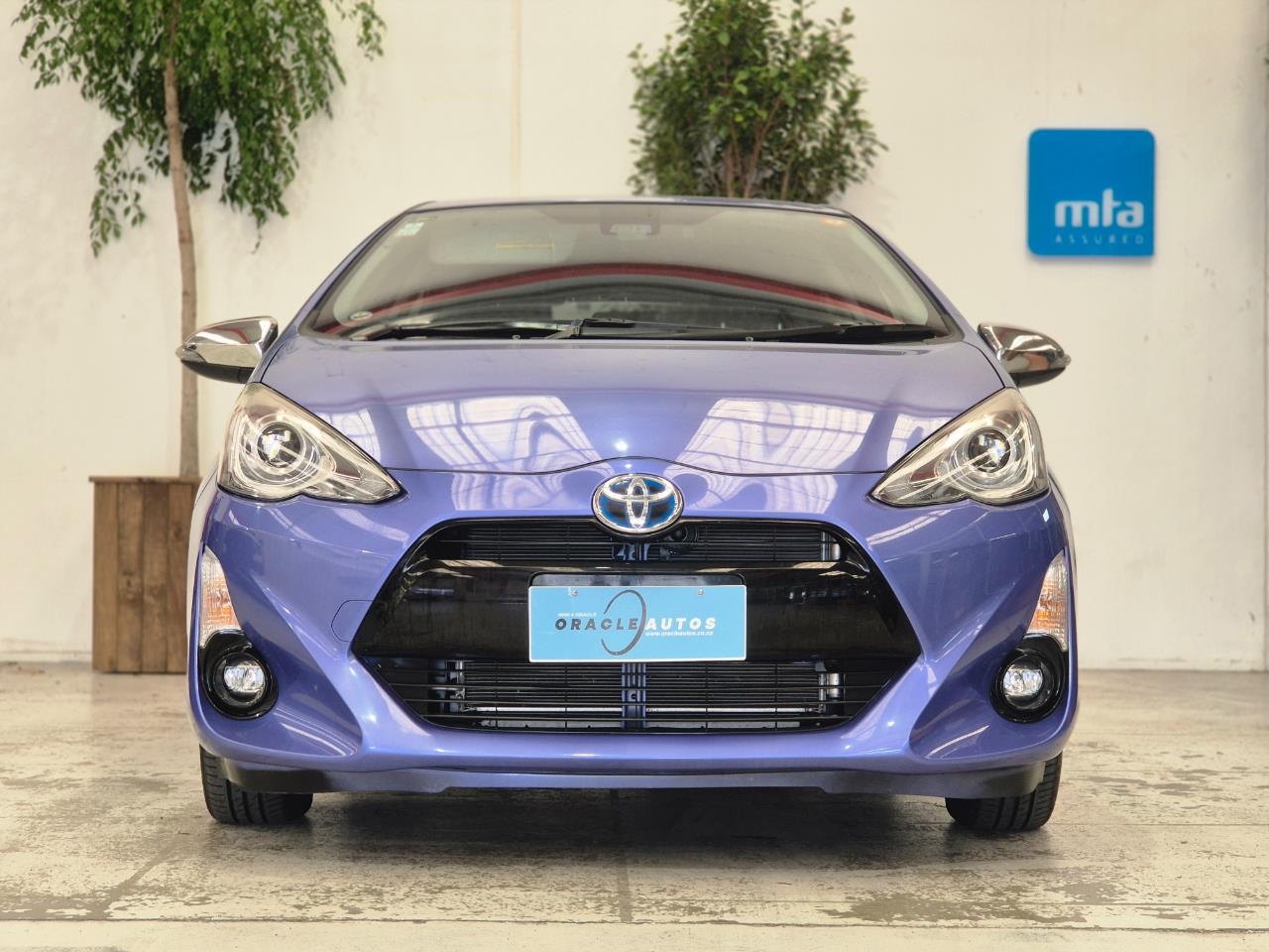 2016 Toyota Aqua thumbnail