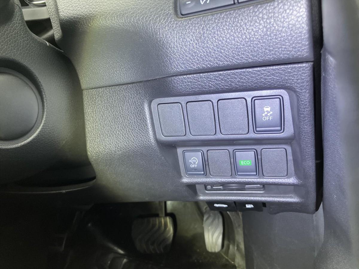 2015 Nissan X-Trail thumbnail