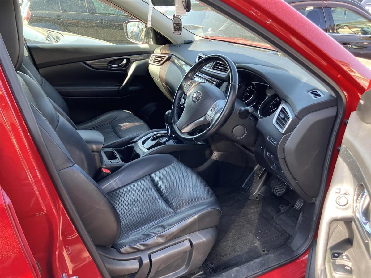 2014 Nissan XTRAIL thumbnail