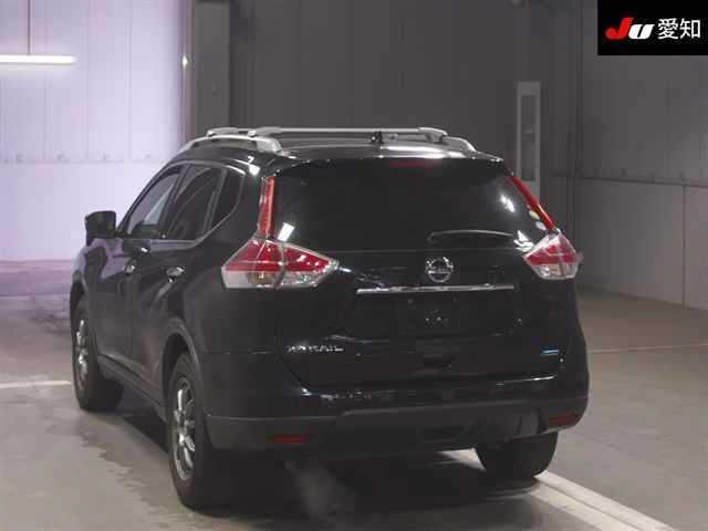2015 Nissan X-Trail thumbnail