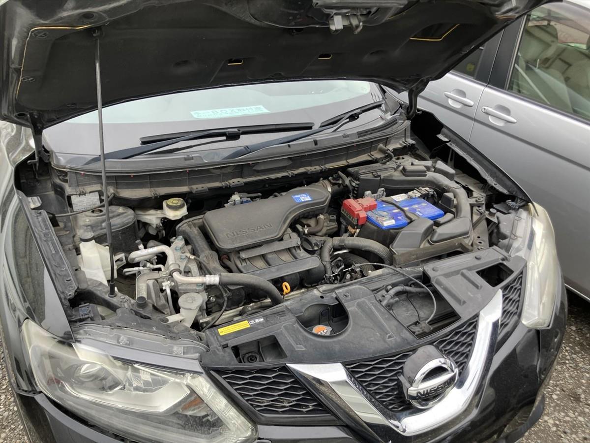 2015 Nissan X-Trail thumbnail