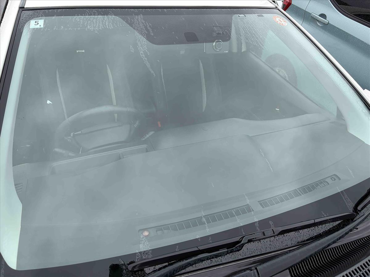 2014 Toyota Aqua thumbnail