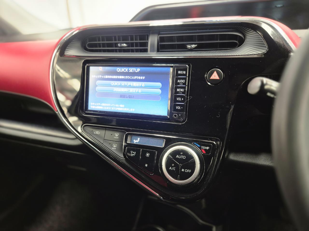 2018 Toyota Aqua thumbnail