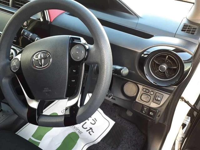 2018 Toyota Aqua thumbnail