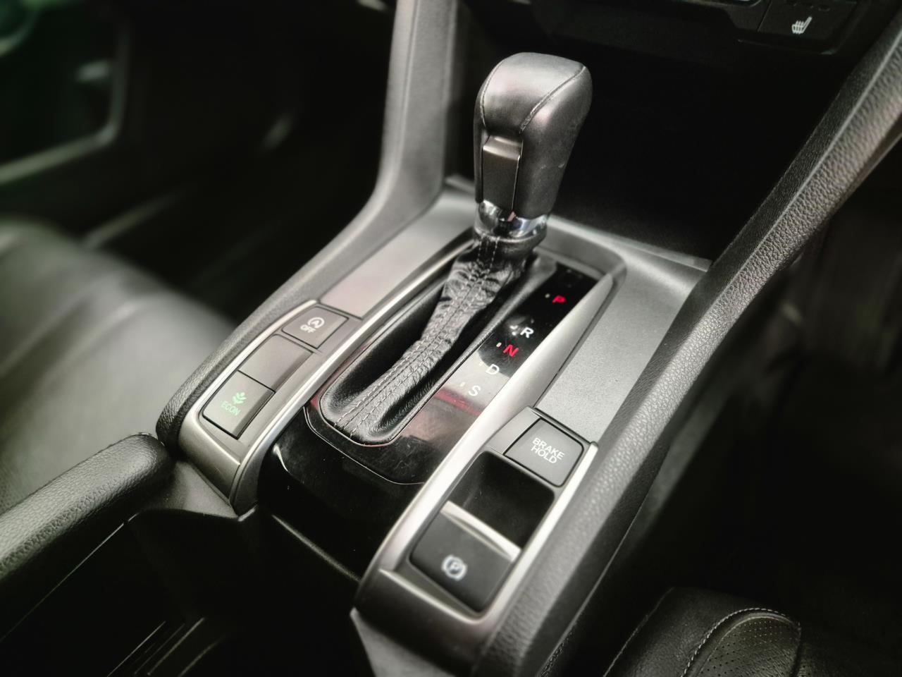 2018 Honda Civic thumbnail