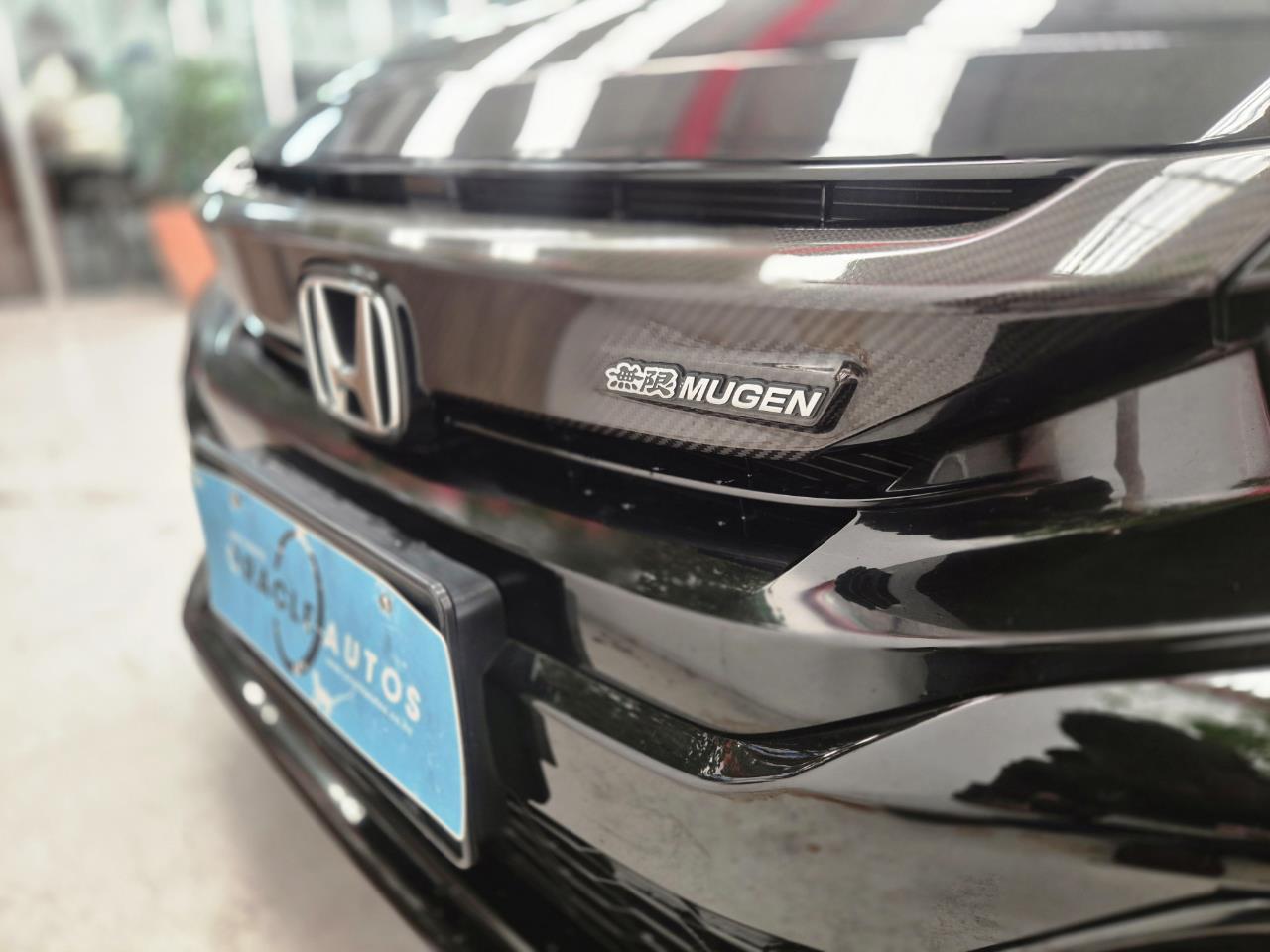 2018 Honda Civic thumbnail
