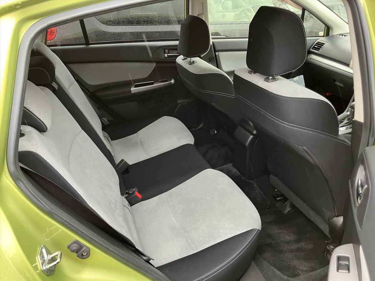 2014 Subaru XV thumbnail