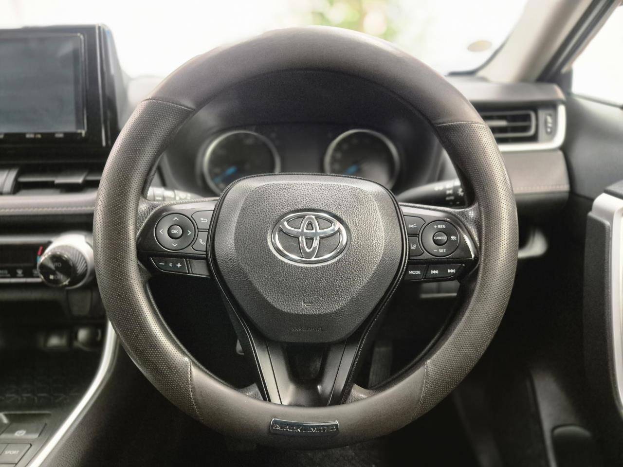 2019 Toyota Rav4 thumbnail