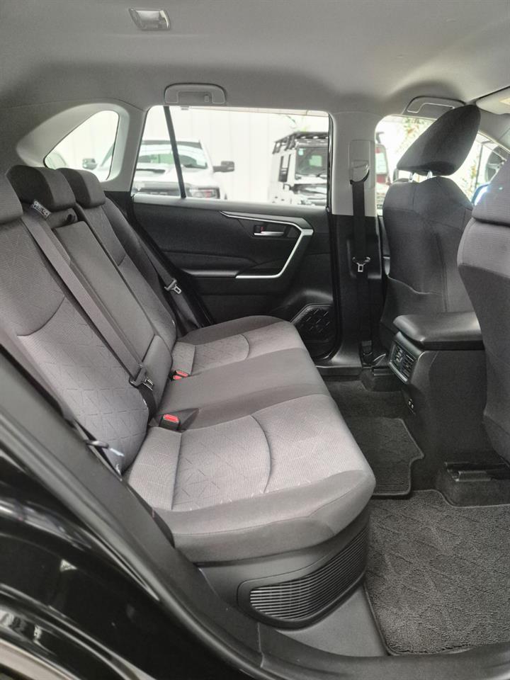 2019 Toyota Rav4 thumbnail