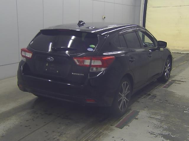 2017 Subaru IMPREZA thumbnail