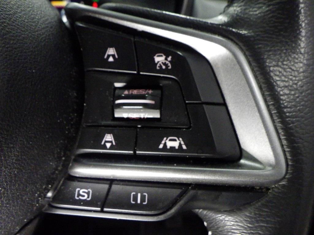 2017 Subaru IMPREZA thumbnail