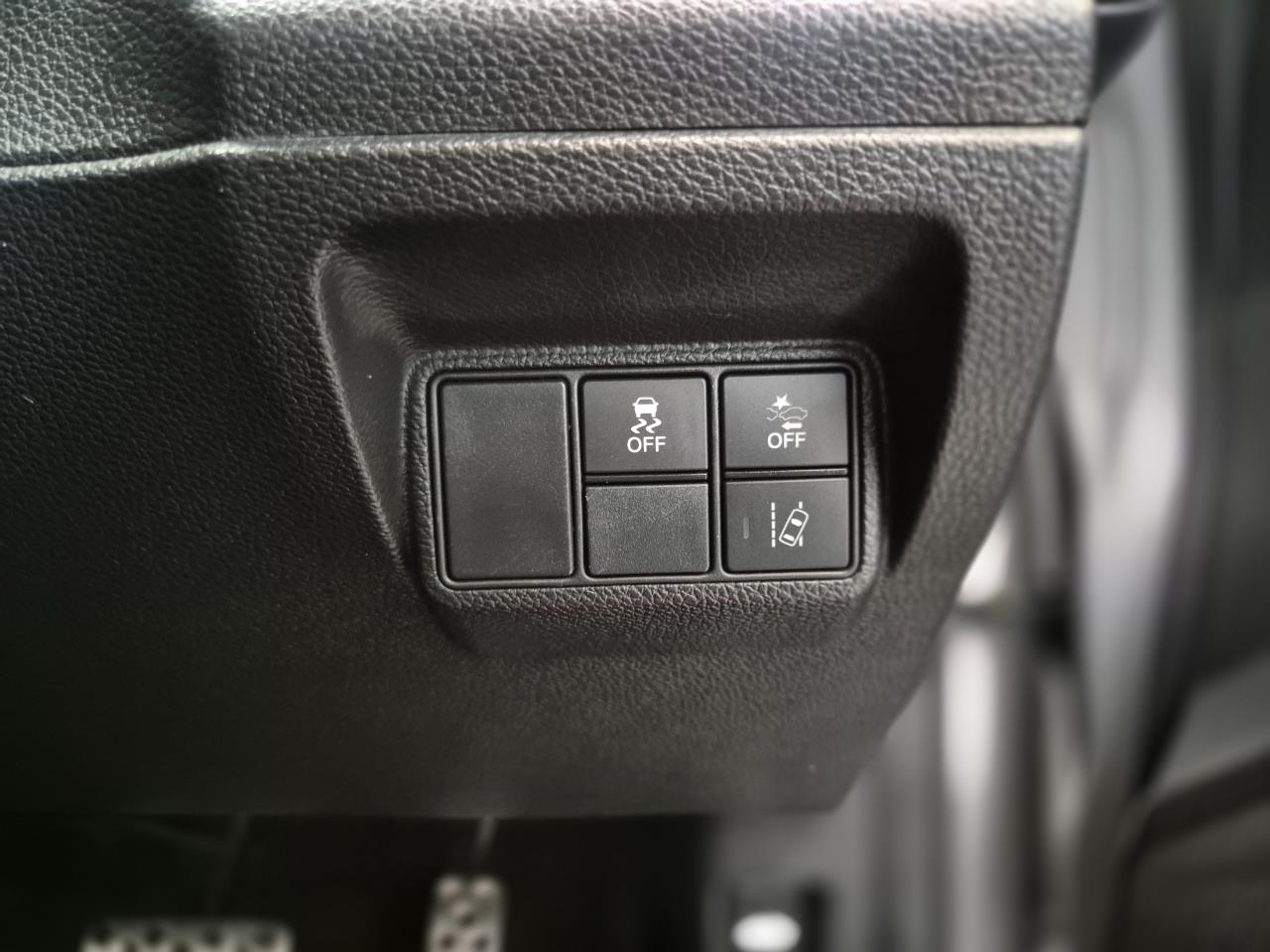 2017 Honda Civic thumbnail