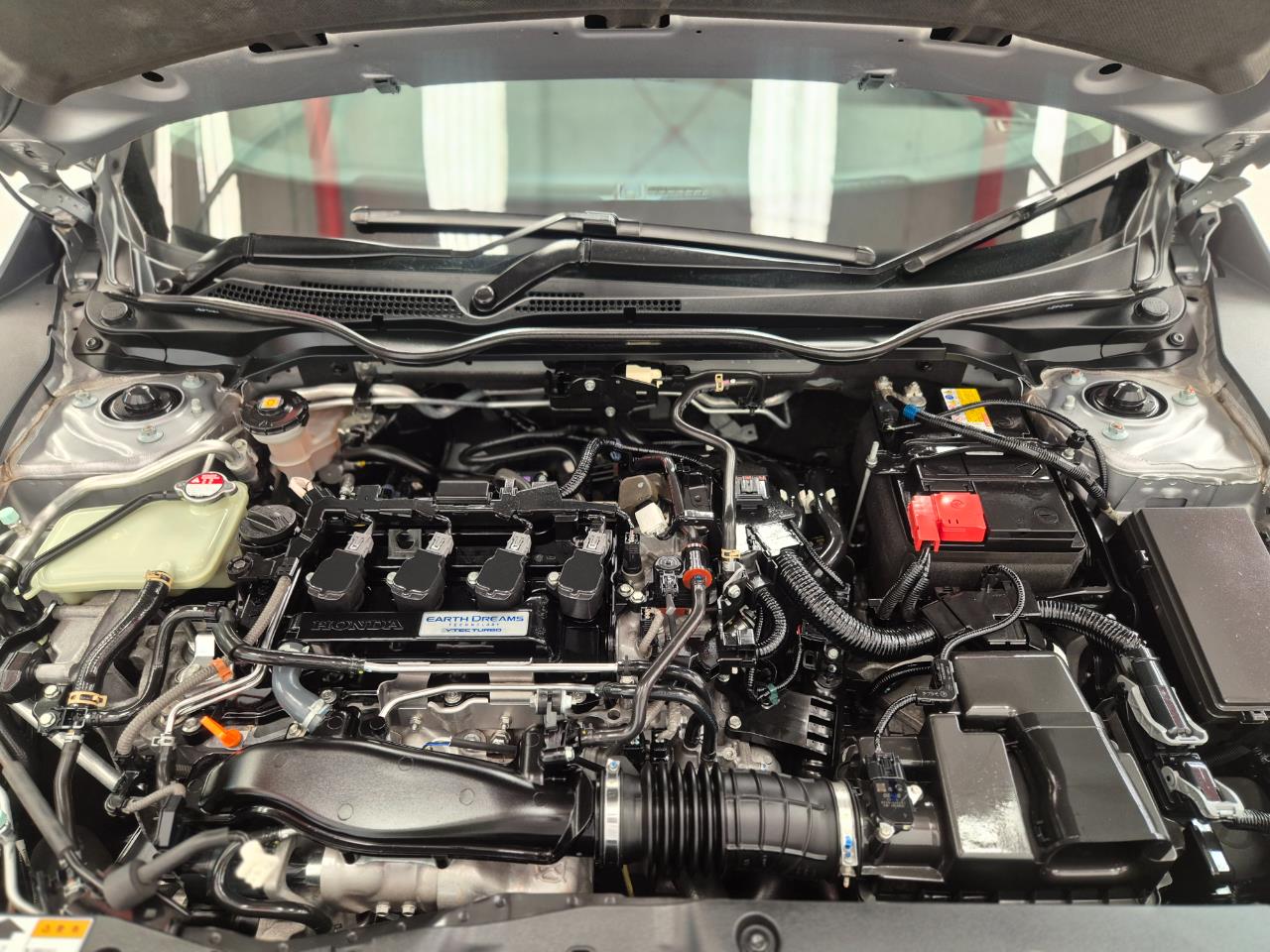 2017 Honda Civic thumbnail