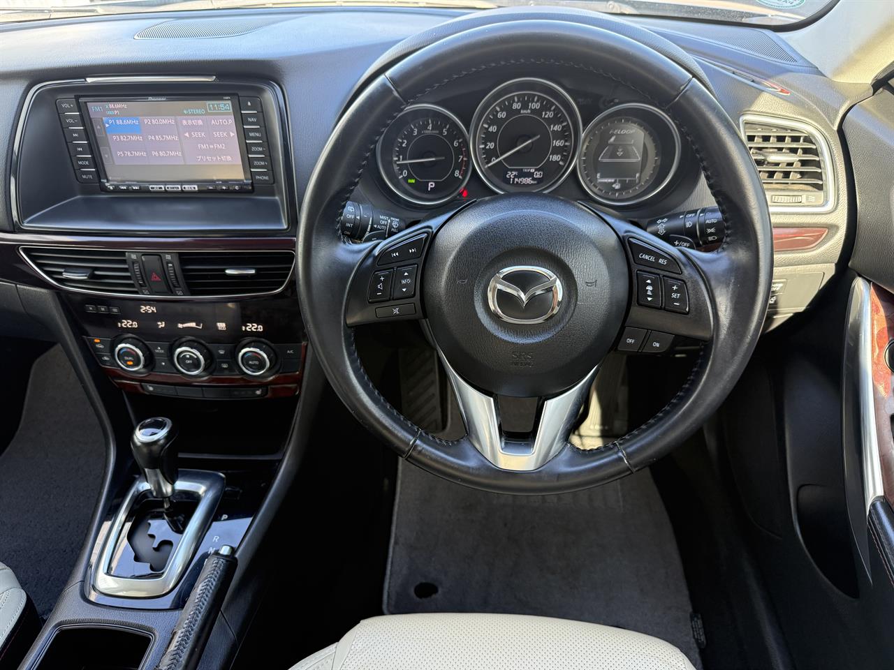 2014 Mazda Atenza thumbnail