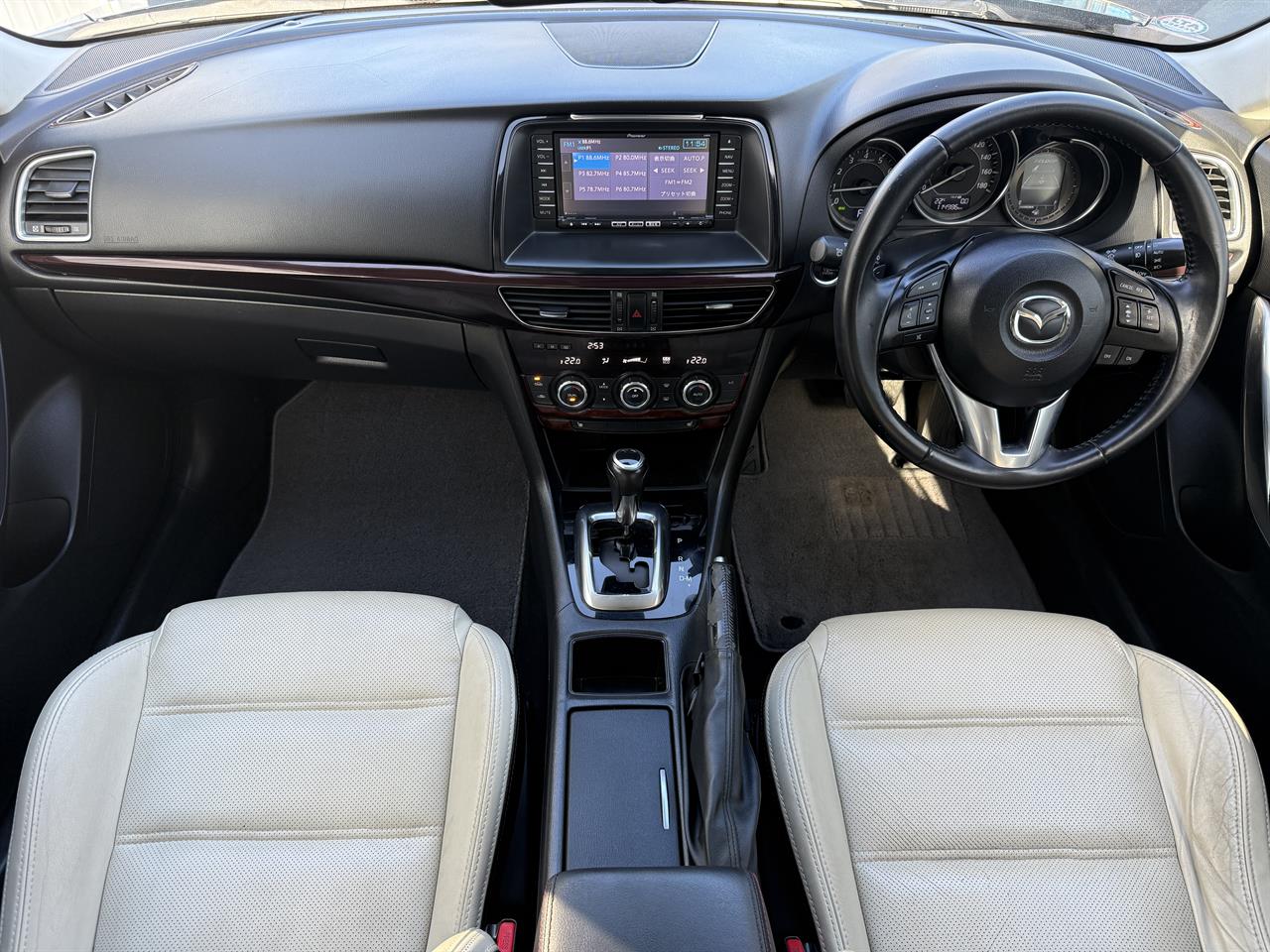 2014 Mazda Atenza thumbnail