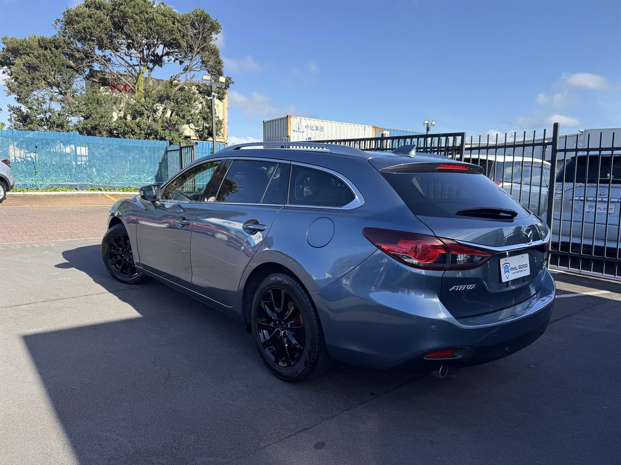 2014 Mazda Atenza thumbnail