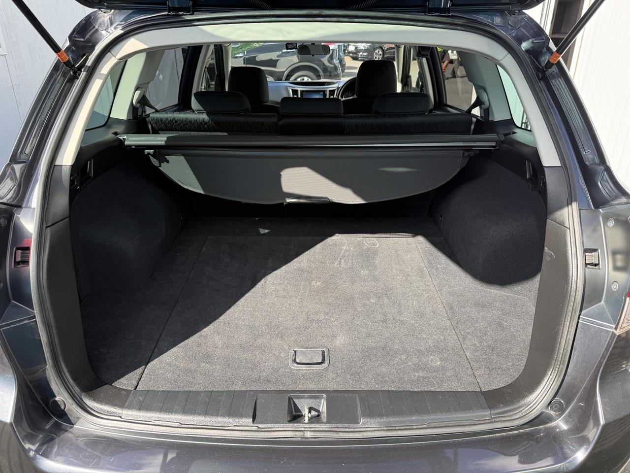 2012 Subaru Legacy thumbnail