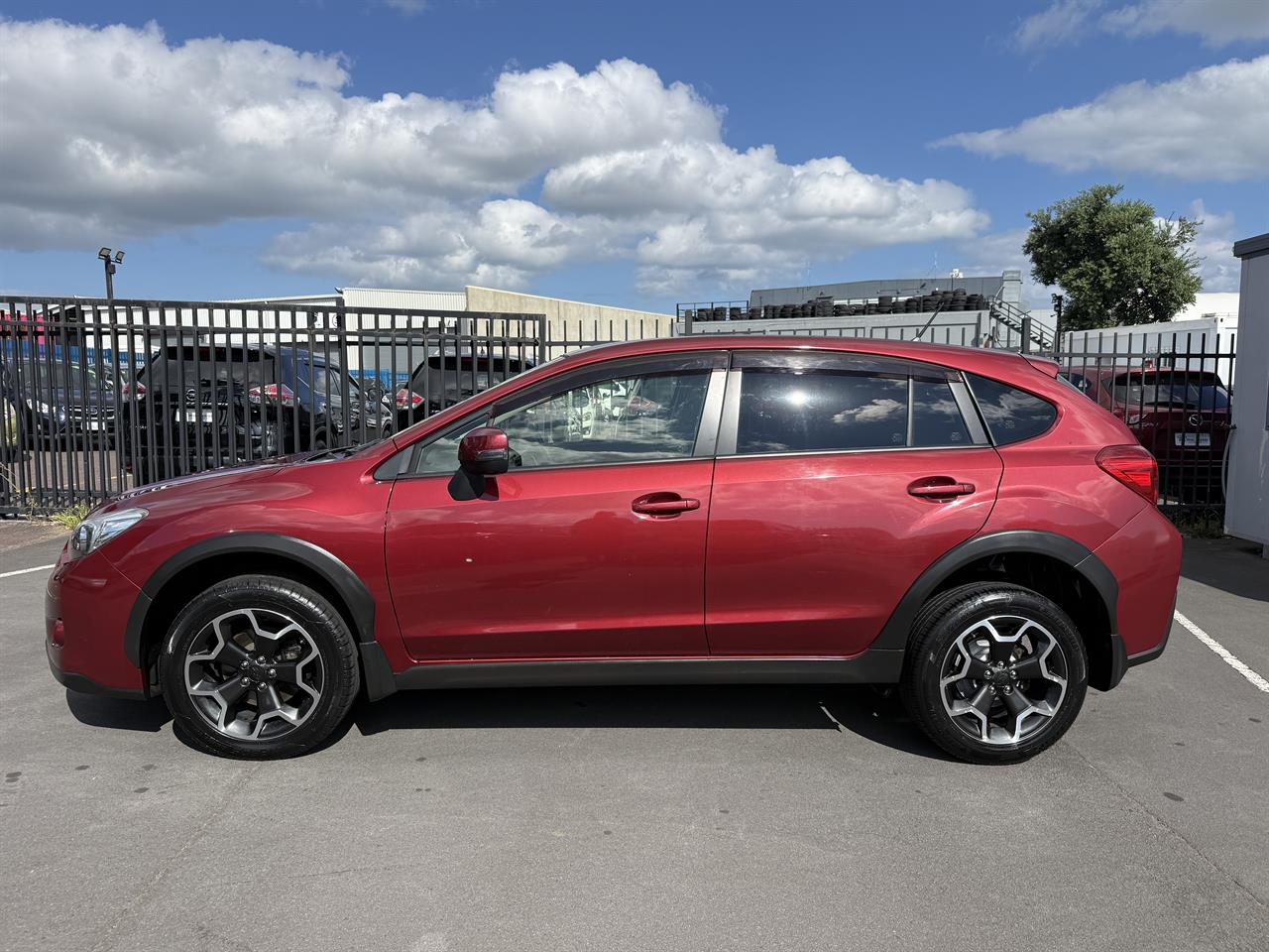2013 Subaru XV thumbnail