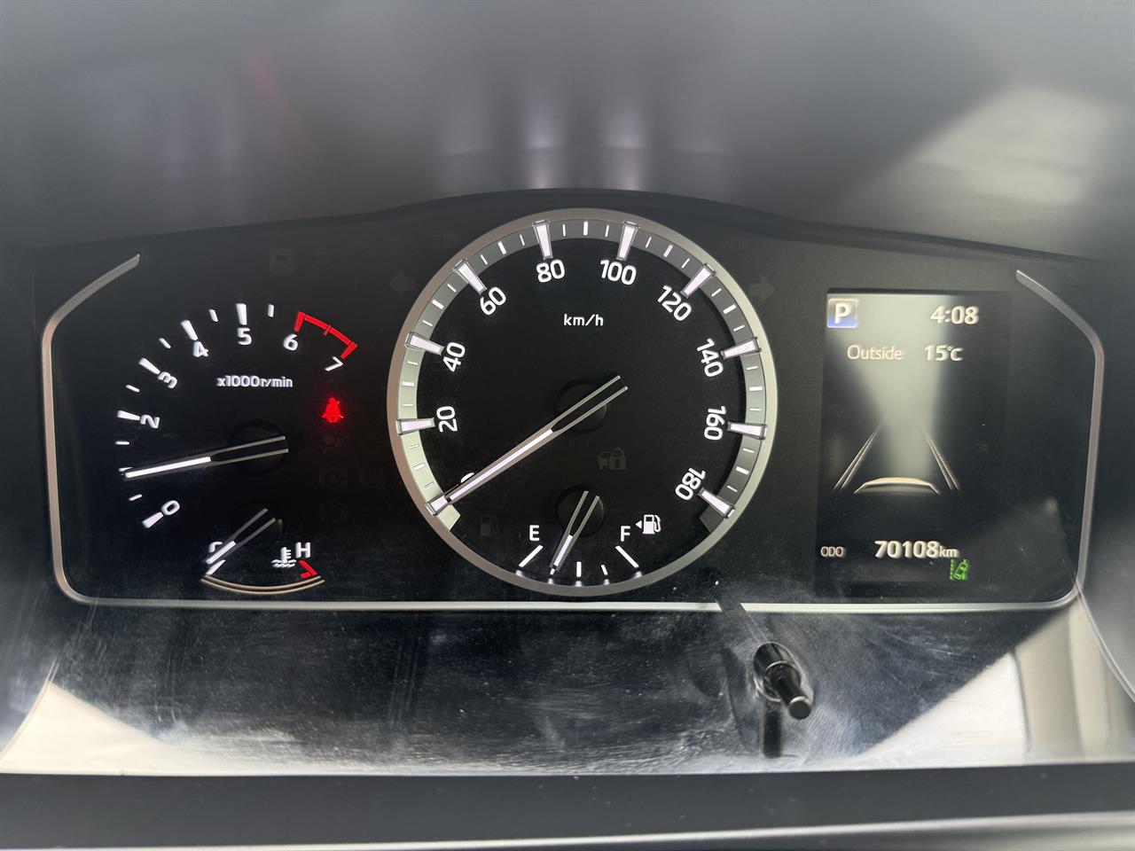 2020 Toyota Hiace thumbnail