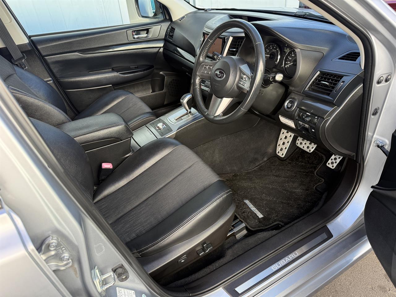 2012 Subaru Legacy thumbnail