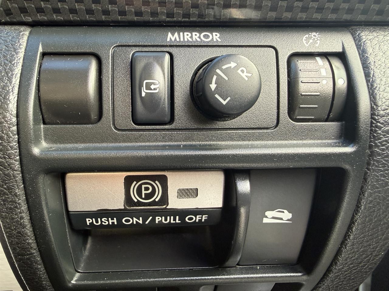 2012 Subaru Legacy thumbnail
