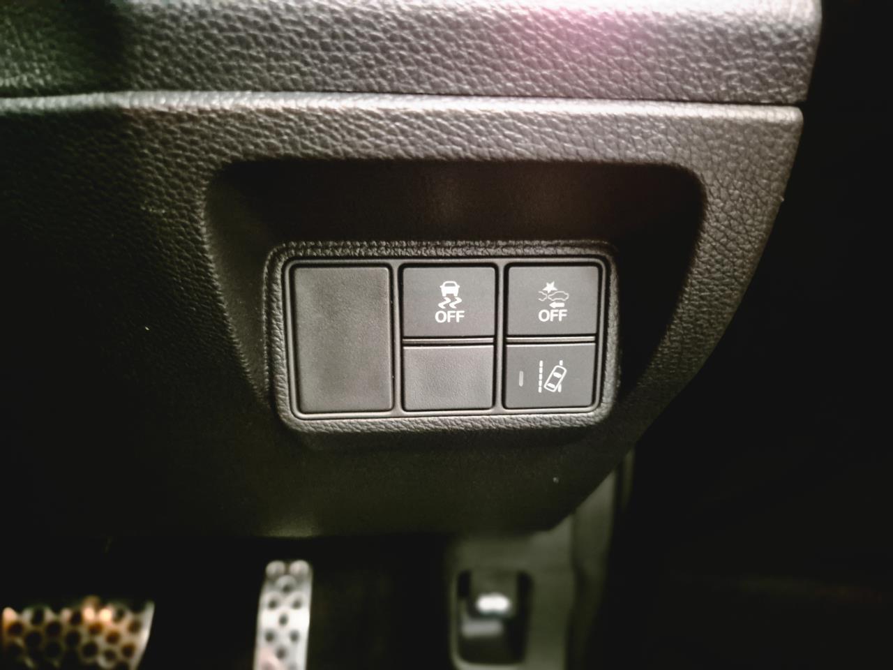 2018 Honda Civic thumbnail
