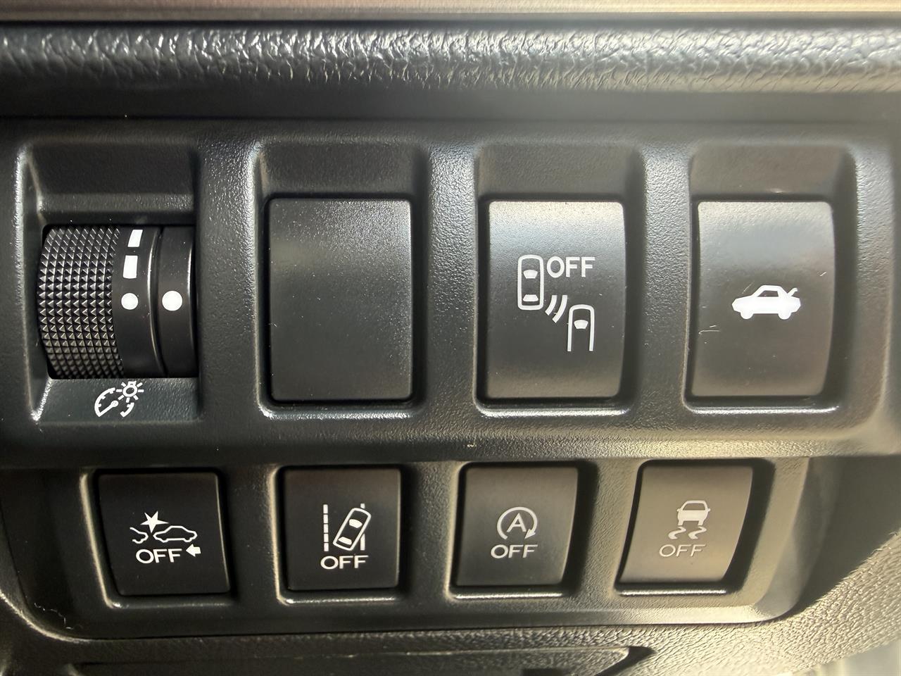 2017 Subaru Legacy thumbnail