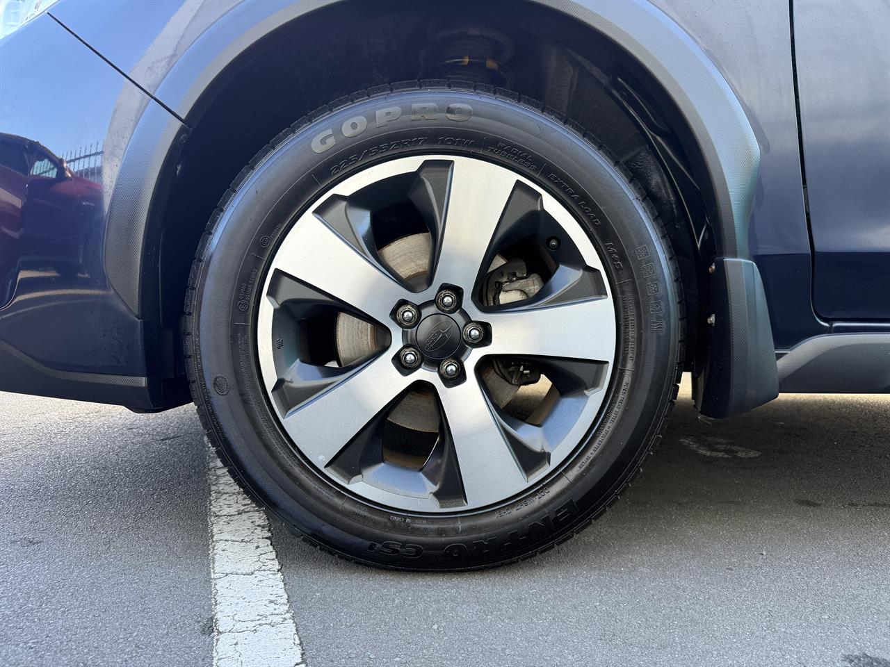 2014 Subaru XV thumbnail