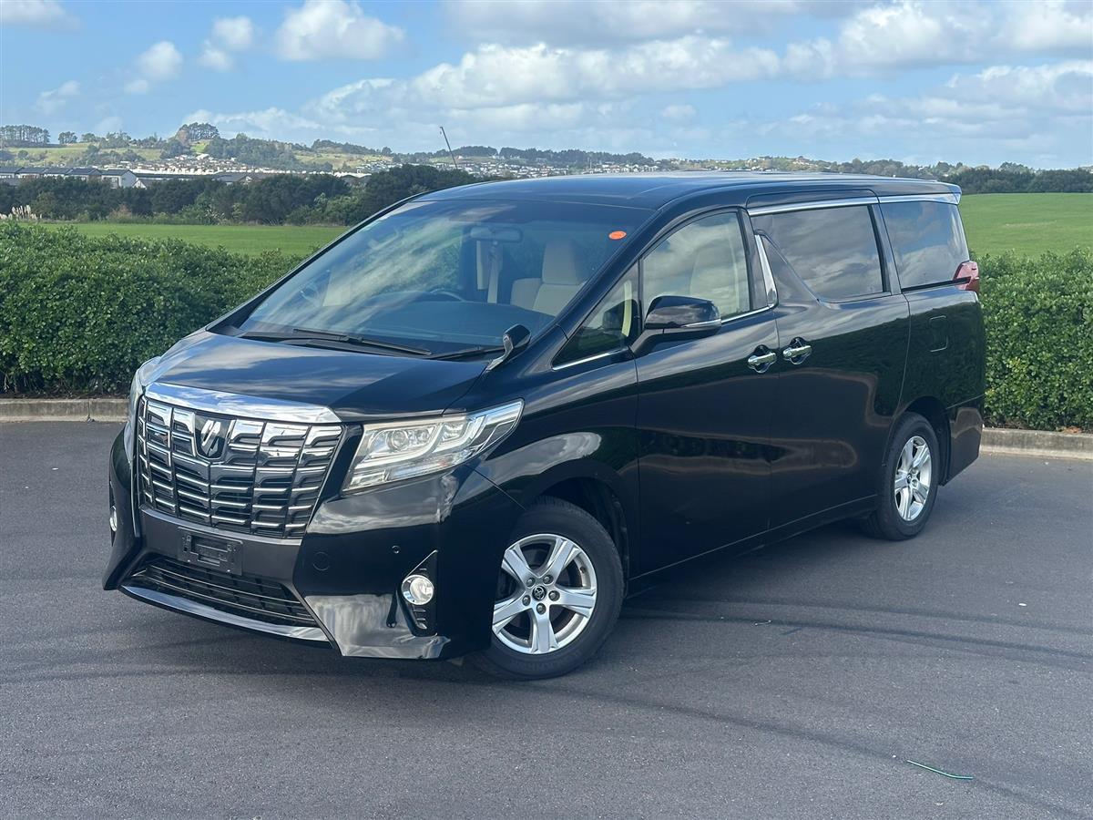 2017 Toyota Alphard thumbnail