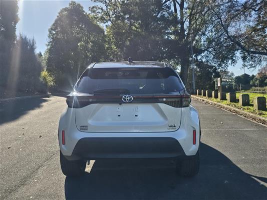 2020 Toyota Yaris thumbnail