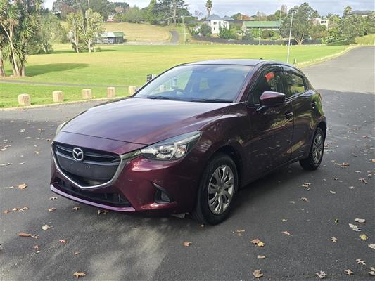 2017 Mazda Demio thumbnail