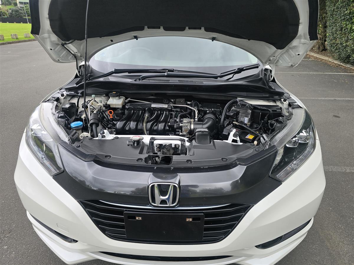 2016 Honda Vezel thumbnail
